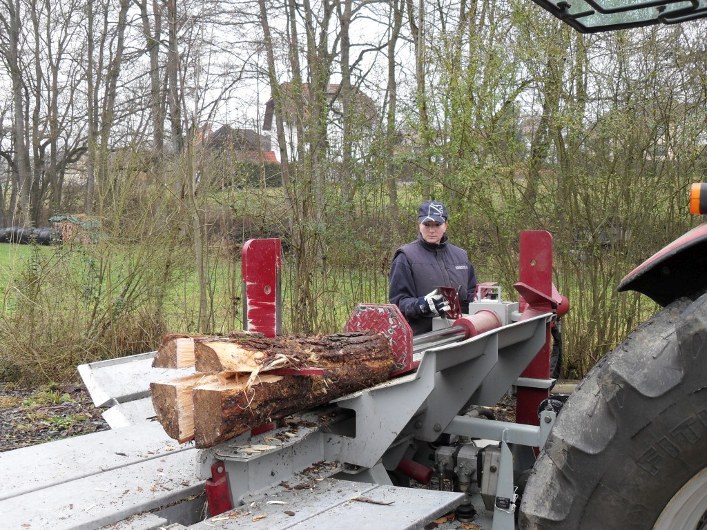 Gespaltenes Brennholz